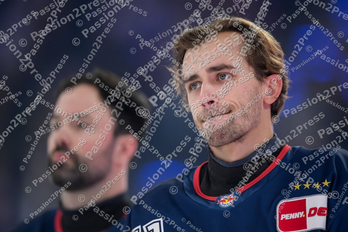 20251125 EHC RB München - Straubing Tigers