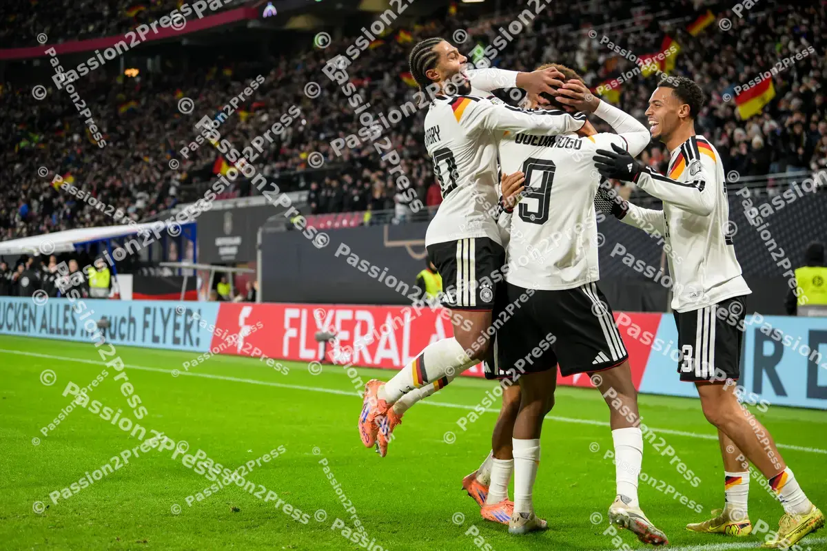 DFBSVK_20251117_3570